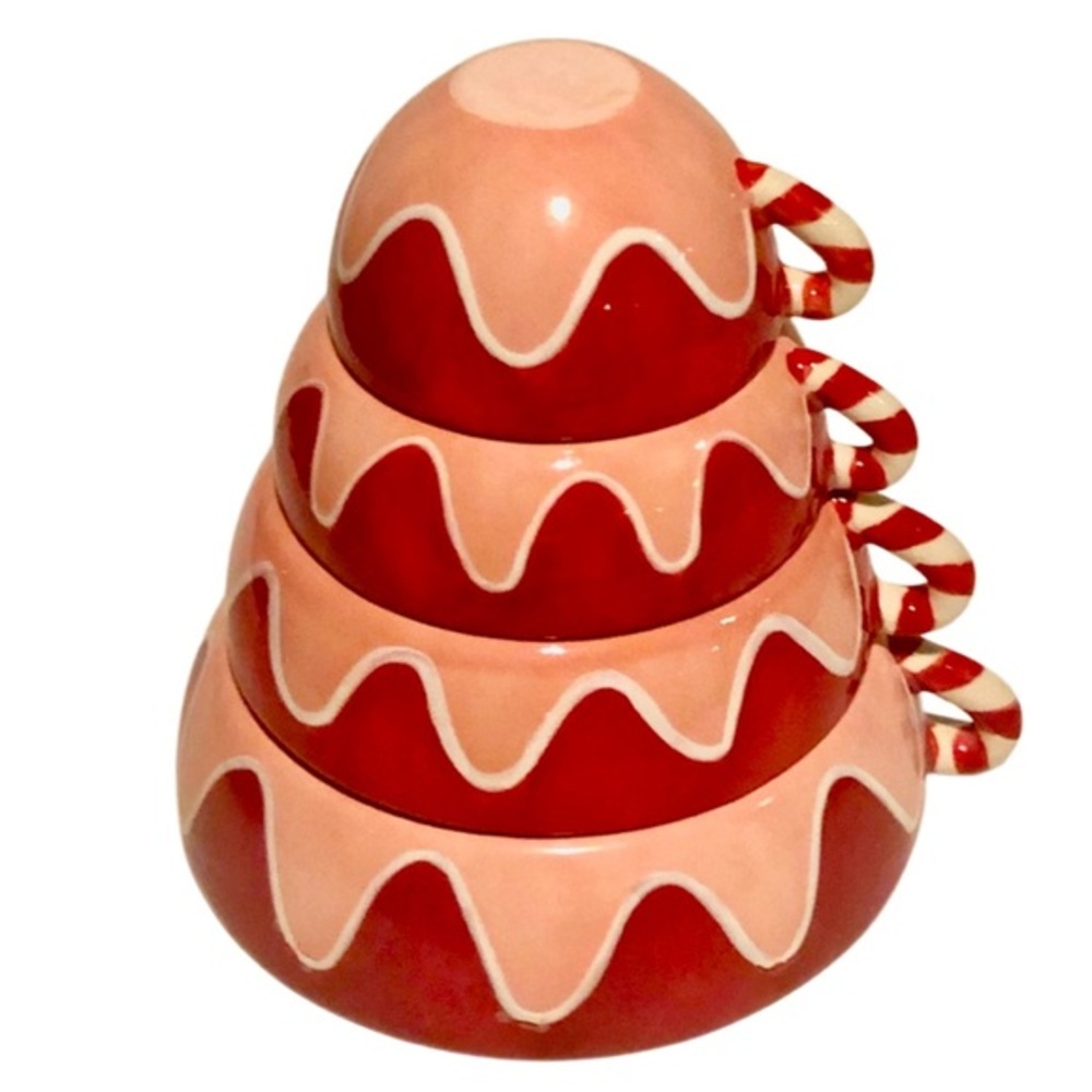 HEARTS New GINGER IN THE KITCHEN MEASURING CUPS STACKED dead stock